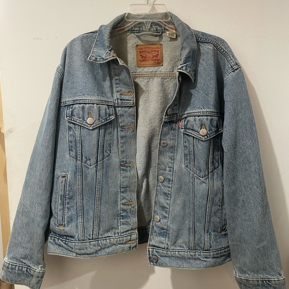 Levi’s Trucker Jean Jacket